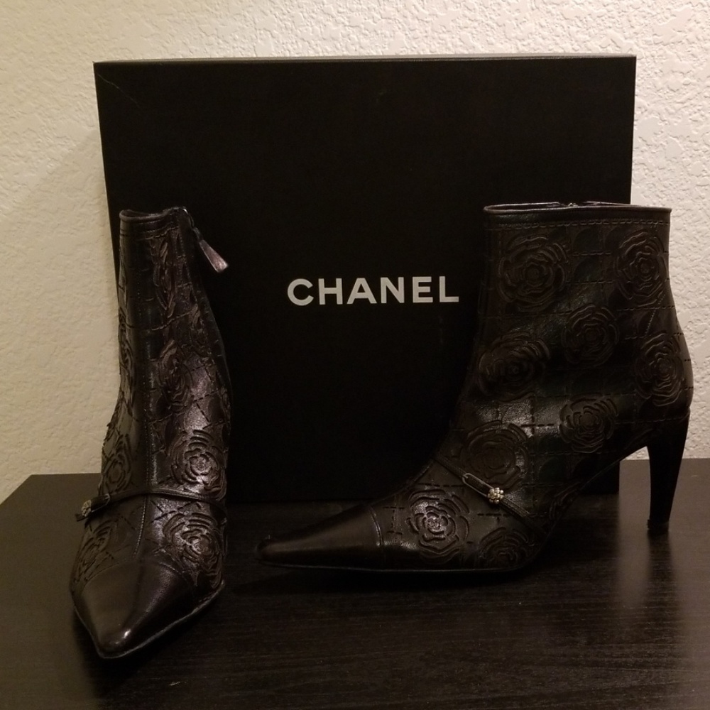 CHANEL Short Boots Perforated Leather black 38.5